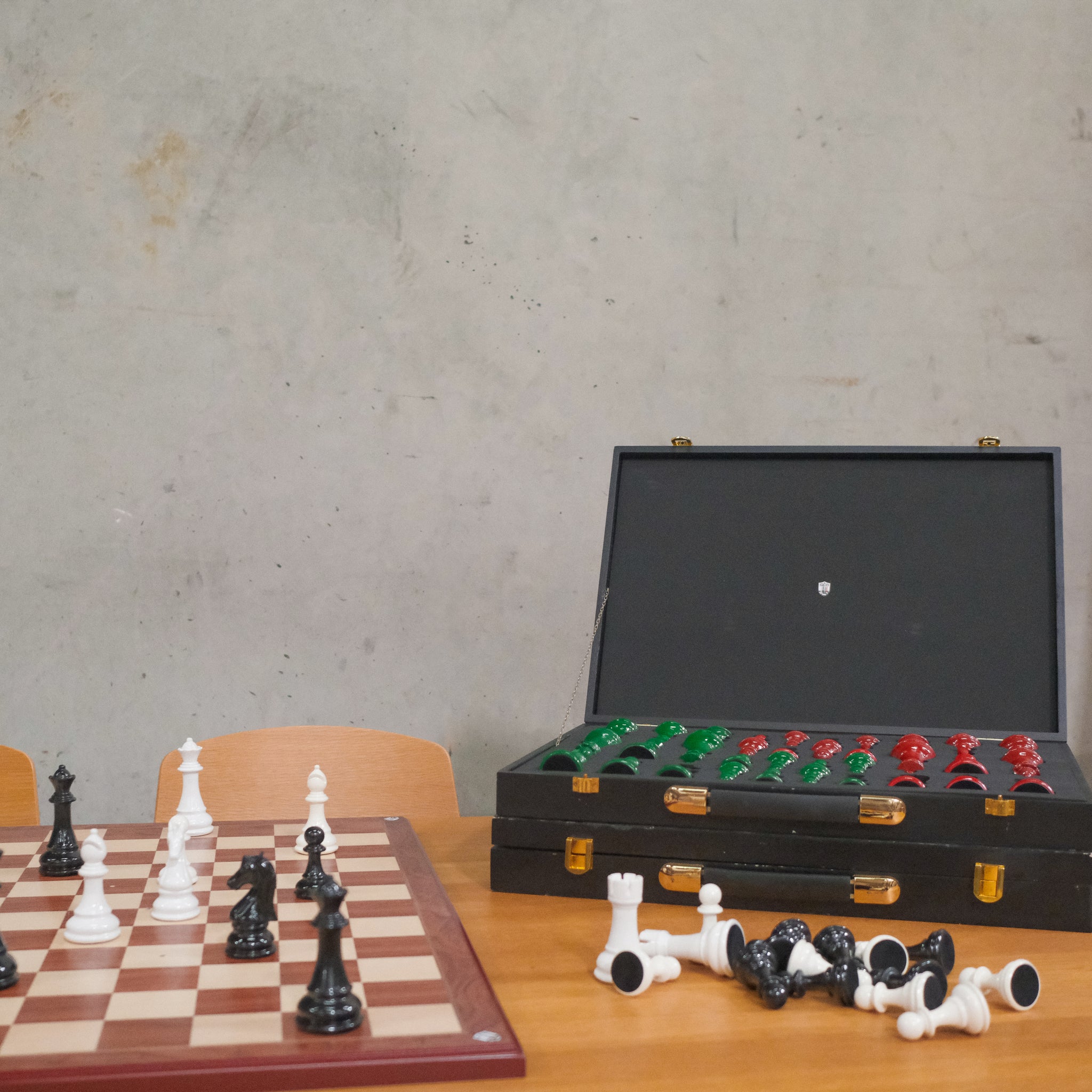 Quarternity Chess Set