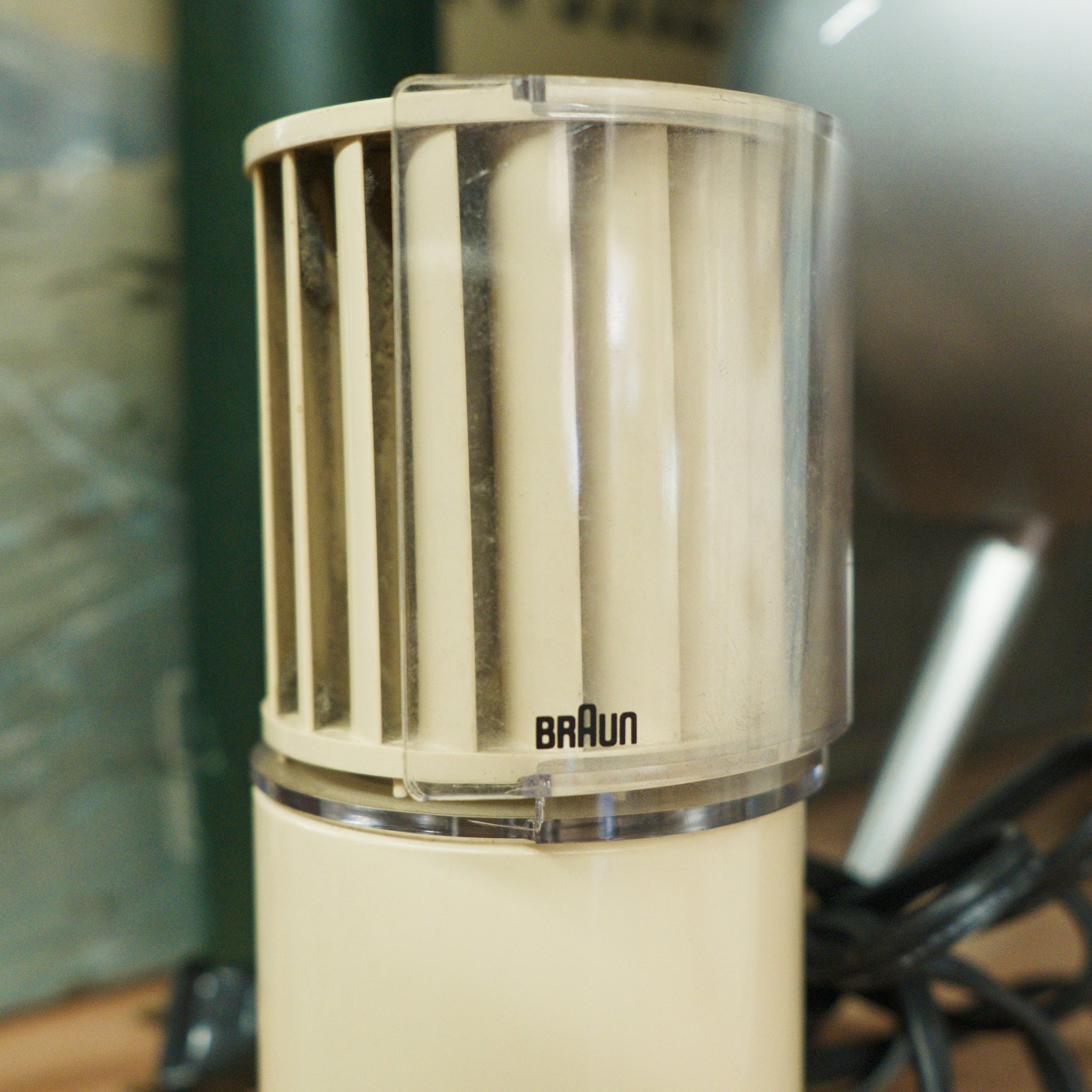 Braun HL-70 Rotary Table Fan
